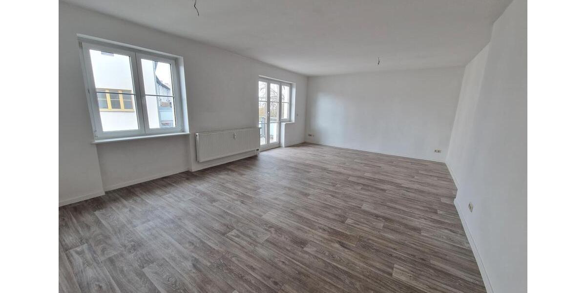 Etagenwohnung Magdeburg Neue Neustadt - 4 Zimmer, 92 m&sup2;, 668&euro; | Angebot:25547016