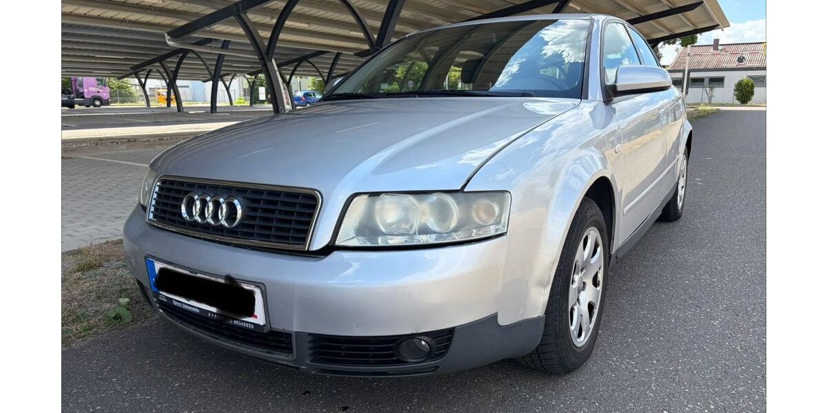 Audi A4 215.000 km 800 &euro; Lahr 77933