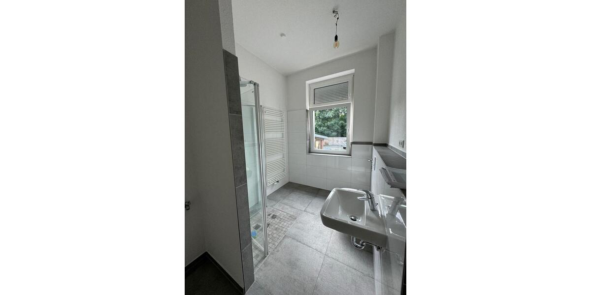 Hochparterre Hennigsdorf - 2 Zimmer, 64 m&sup2;, 800&euro; | Angebot:26186889