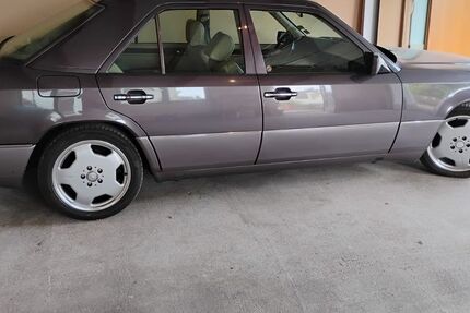 Mercedes-Benz E 300 257.000 km 9.850 &euro; erfurt 99098