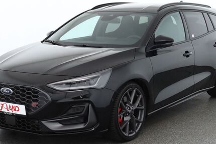Ford Focus 24.063 km 34.990 &euro; Göttingen 37081