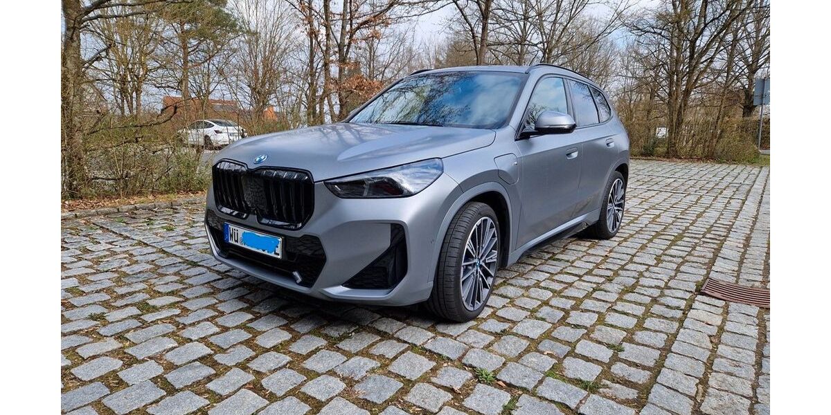 BMW X1 22.841 km 46.890 &euro; Höchberg 97204