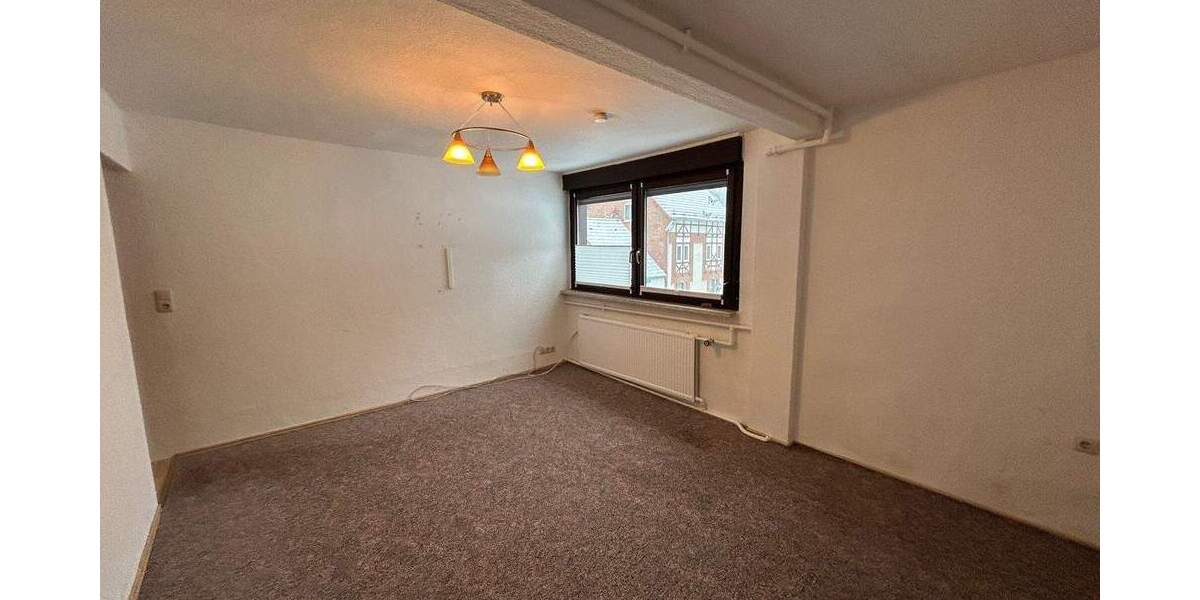 Mehrfamilienhaus, Wohnhaus Unterwellenborn Könitz - 4 Zimmer, 125 m&sup2;, 110.000&euro; | Angebot:25660574