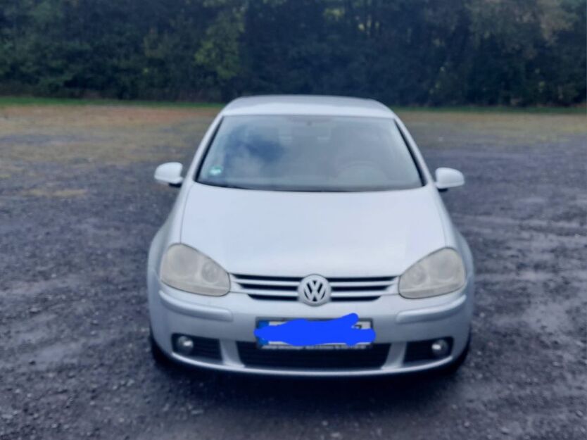 VW Golf 163.000 km 2.000 € Elsoff 56479
