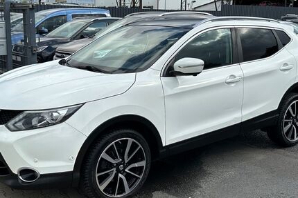 Nissan Qashqai 160.000 km 8.999 € Kassel 34123