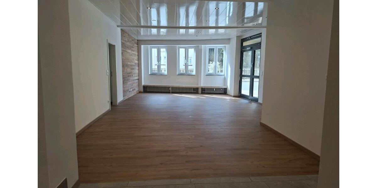 Erdgeschoßwohnung Bollendorf - 4 Zimmer, 90 m&sup2;, 950&euro; | Angebot:26039212