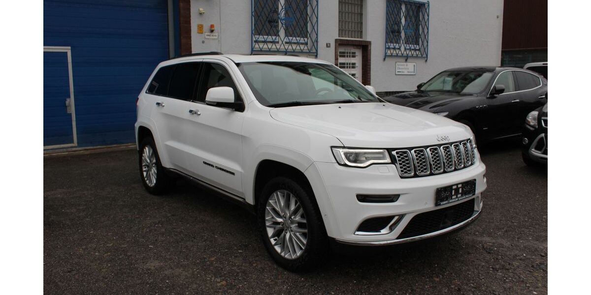 Jeep Grand Cherokee 71.499 km 24.990 &euro; Düsseldorf 40231
