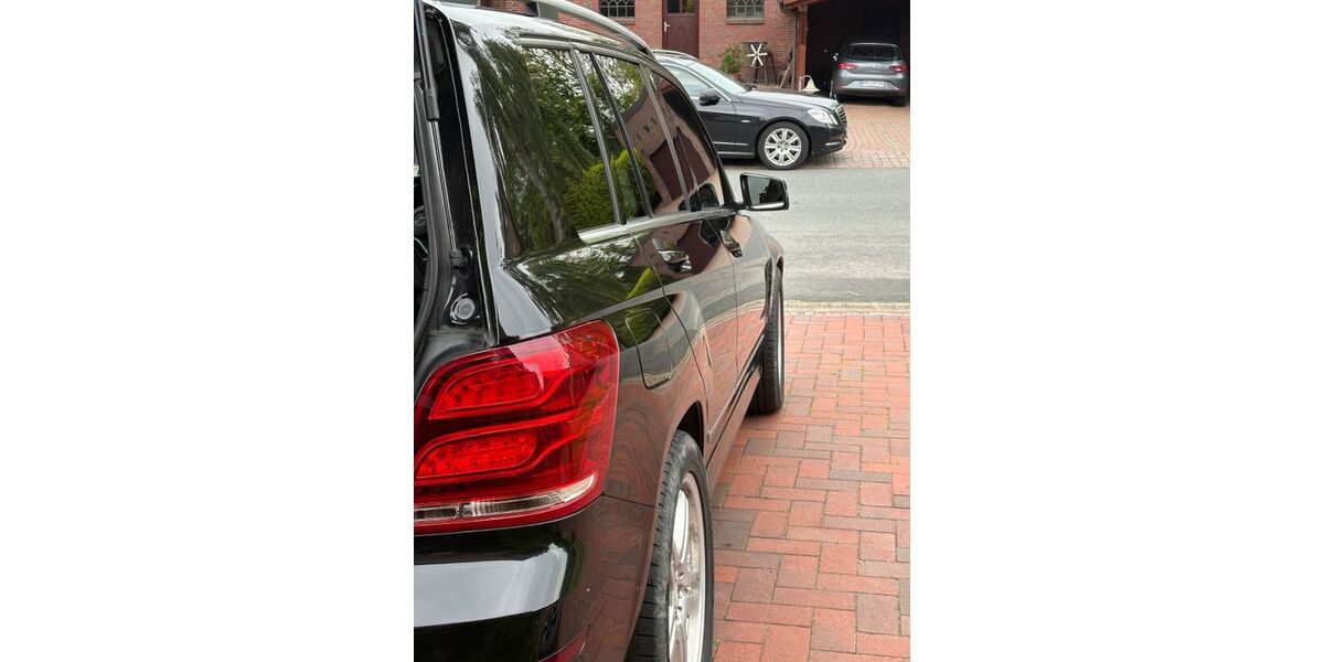 Mercedes-Benz 250 191.020 km 13.600 &euro; stadland 26936