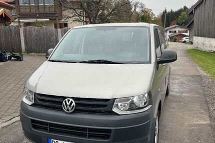 VW T5 Transporter 180.054 km 12.900 &euro; Riedering 83083