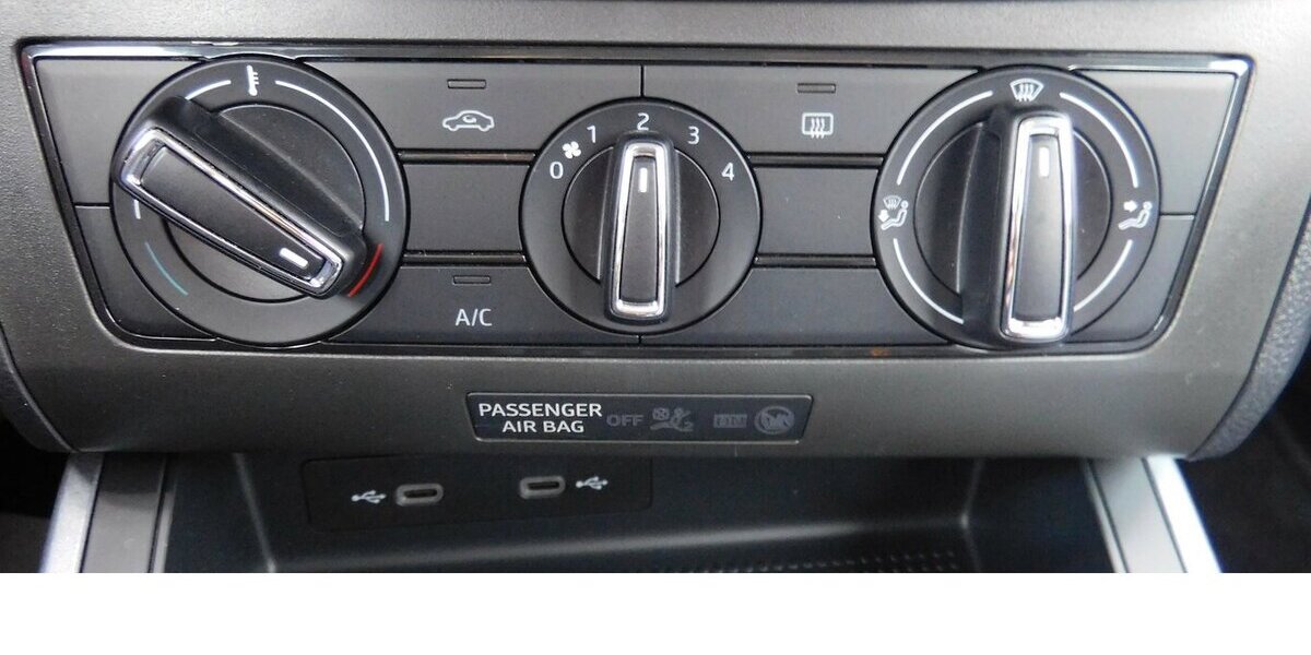 Seat Arona 1.0 Style TSI BMT Radio Klima Alu 28.400 km 15.990 &euro; Vordorf 38533