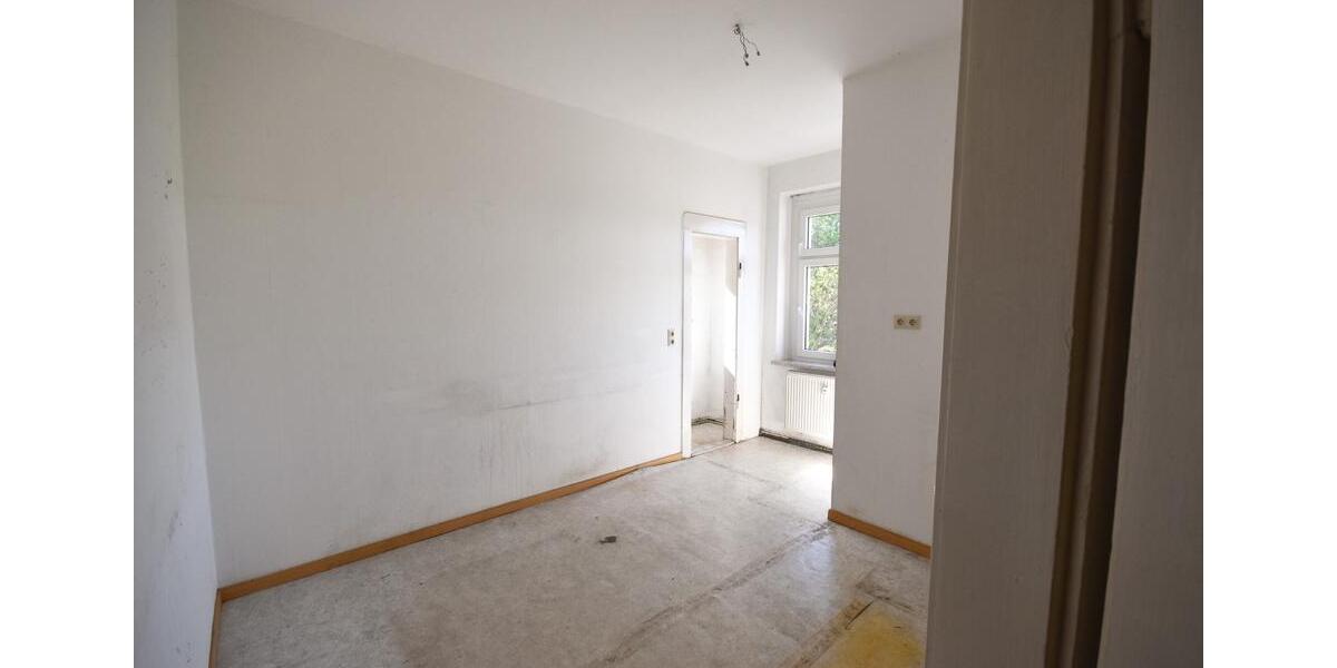 Etagenwohnung Zwickau Zwickau-Nord - 4 Zimmer, 103 m&sup2;, 610&euro; | Angebot:26578494