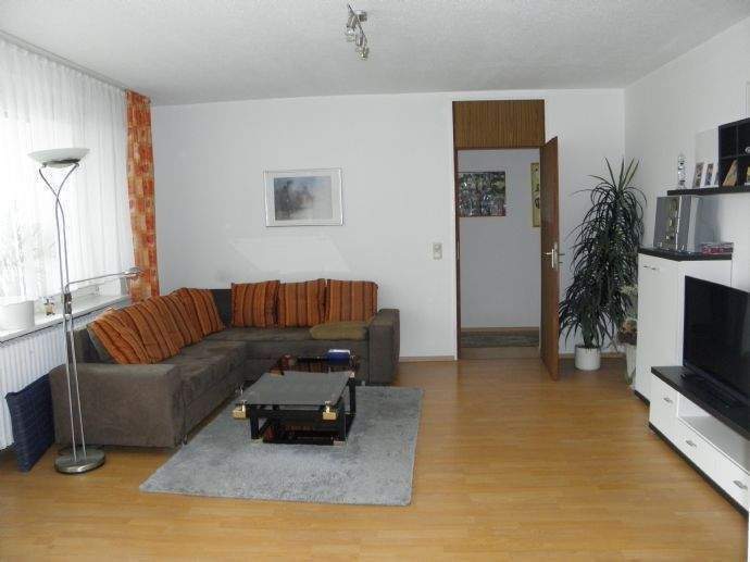 Etagenwohnung Coburg - 4 Zimmer, 110 m&sup2;, 650&euro; | Angebot:26378698