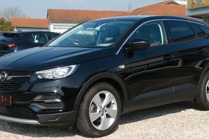 Opel Grandland (X) 52.000 km 13.950 &euro; Oberviechtach 92526