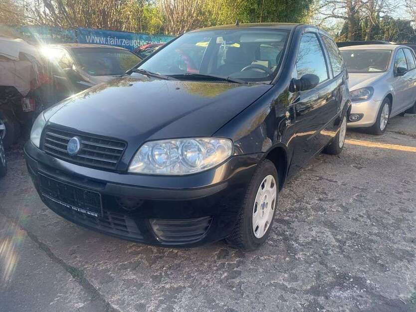 Fiat Punto 163.874 km 2.795 € Köln 51107