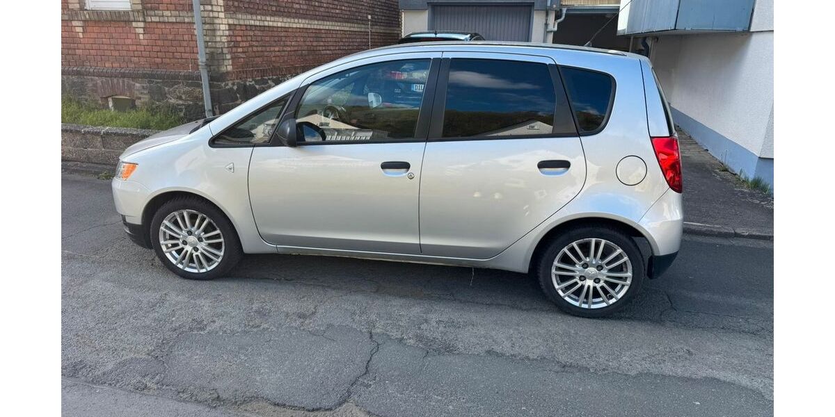 Mitsubishi Colt 71.000 km 3.500 &euro; Dillenburg 35687