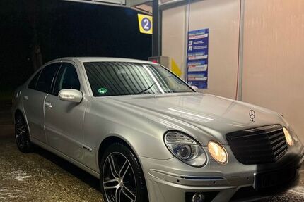 Mercedes E 240