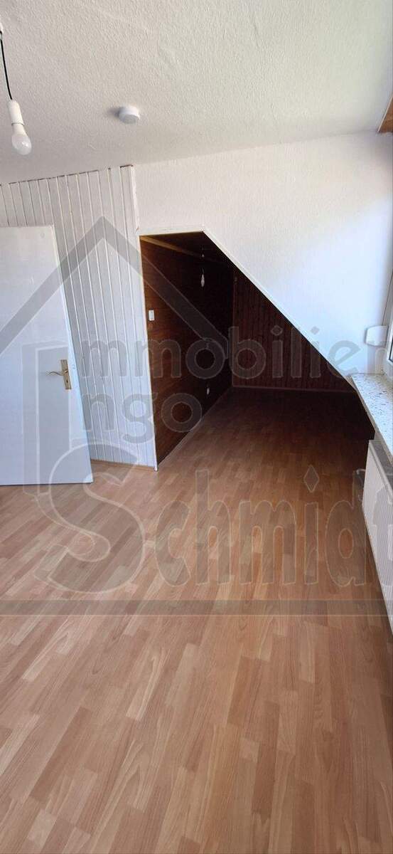 Familienfreundlicher Bungalow in sehr guter Lage! 6 zimmer