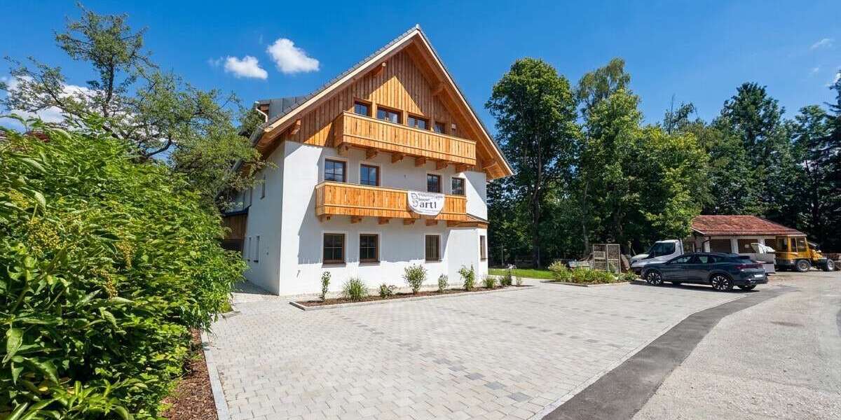 Etagenwohnung Lenggries - 4 Zimmer, 105 m&sup2;, 1.660&euro; | Angebot:27020616