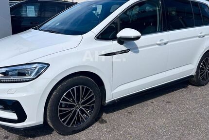 VW Touran 10.000 km 36.950 &euro; Geilenkirchen 52511