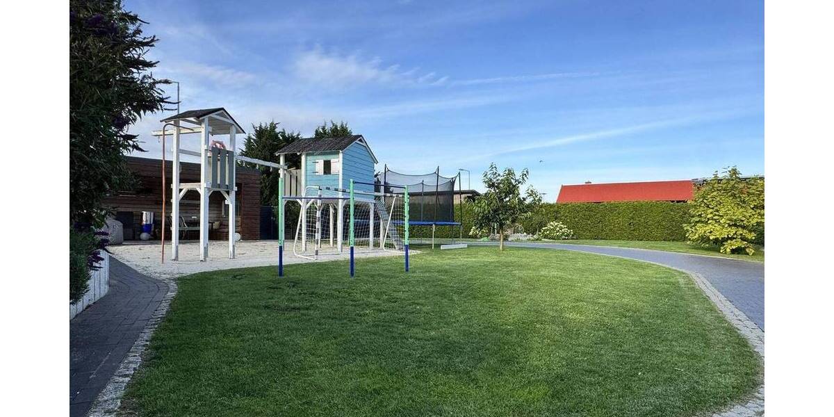 Mehrfamilienhaus, Wohnhaus Lübbenau Zerkwitz - 7 Zimmer, 239 m&sup2;, 649.000&euro; | Angebot:26187760