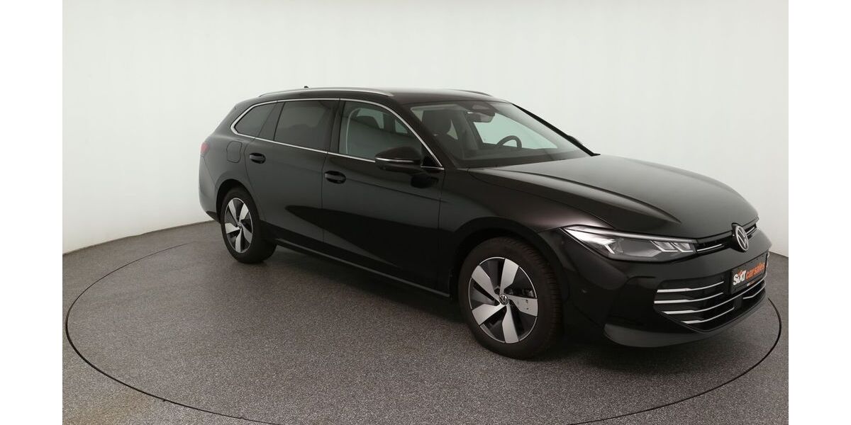 VW Passat 30.479 km 31.660 &euro; Garching 85748