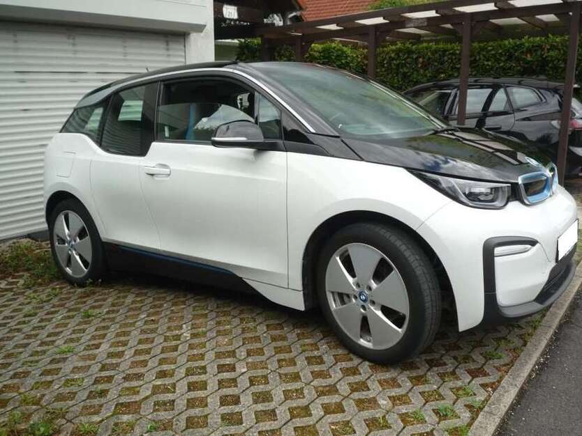 i3