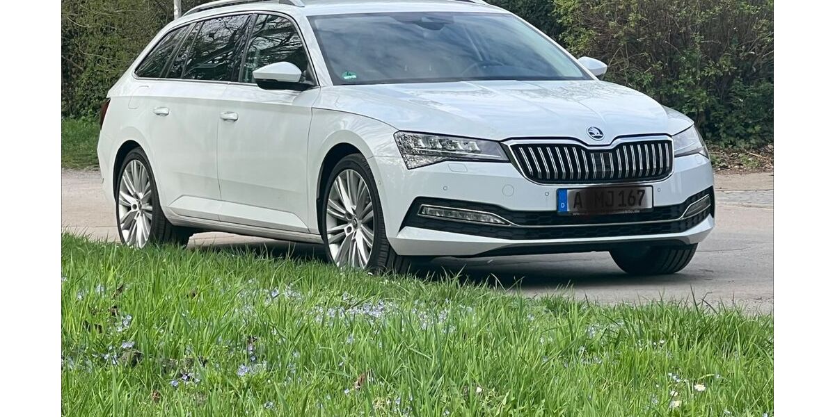 Skoda Superb 79.000 km 26.500 &euro; Augsburg 86163