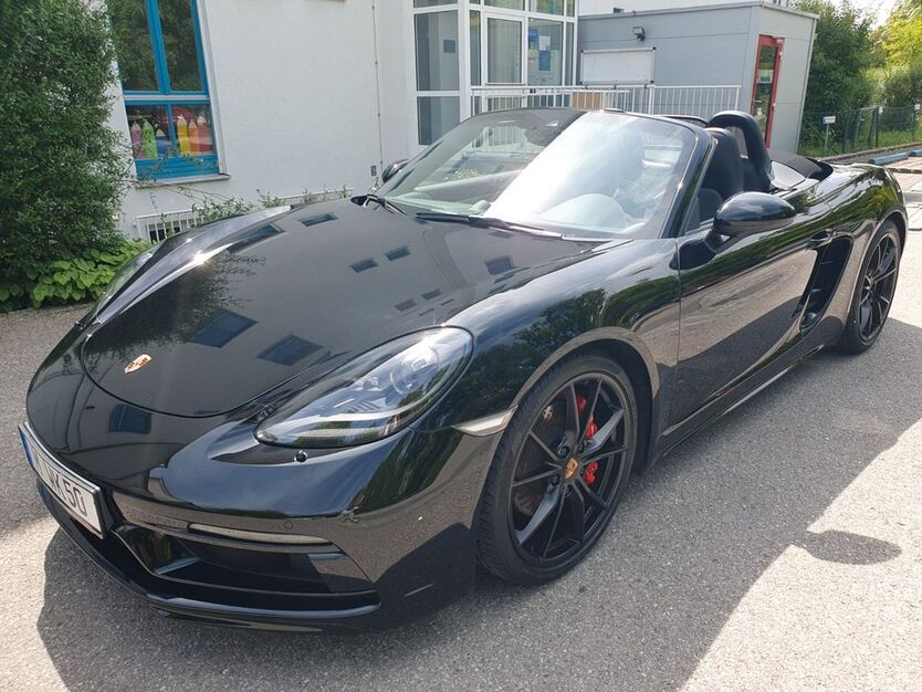Porsche Boxster 44.992 km 65.950 € Baldham 85598