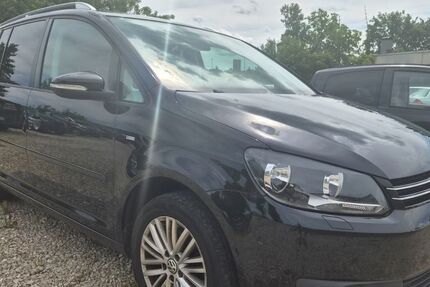 VW Touran 214.000 km 4.550 &euro; Lichtenfels 96215