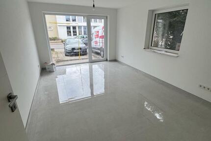 Moderne 2-Zimmer-Wohnung - Kernsaniere Erdgeschoßwohnung