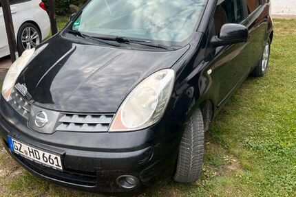 Nissan Note 260.000 km 980 € Winterbach 89368