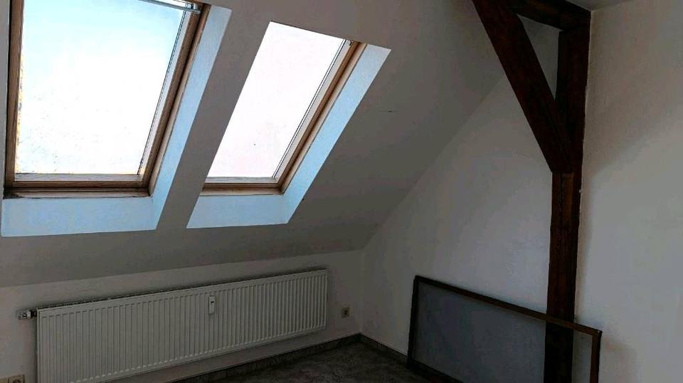 Dachgeschoßwohnung Naumburg (Saale) - 3 Zimmer, 67 m&sup2;, 105.000&euro; | Angebot:24847662