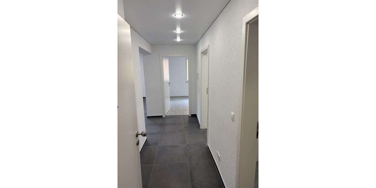 Etagenwohnung Pforzheim Dillweißenstein - 3 Zimmer, 74 m&sup2;, 925&euro; | Angebot:27100868