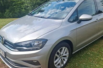 VW Golf Sportsvan 60.700 km 18.999 &euro; ZARPEN 23619