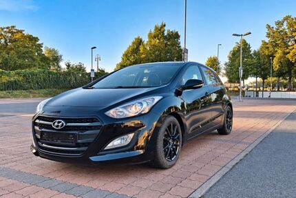 Hyundai i30 192.000 km 6.950 &euro; Berlin 13089