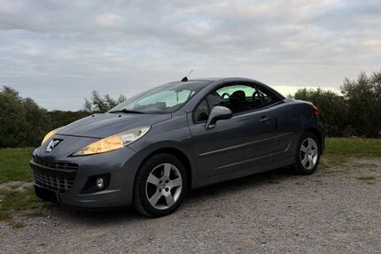 Peugeot 207 215.500 km 2.300 &euro; Hamburg 21035