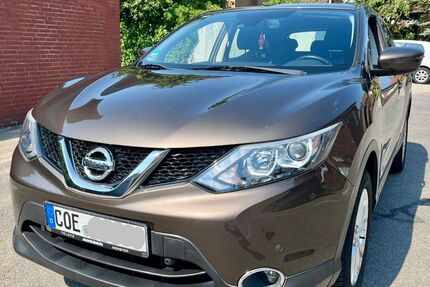 Nissan Qashqai 141.000 km 9.500 &euro; Dülmen 48249