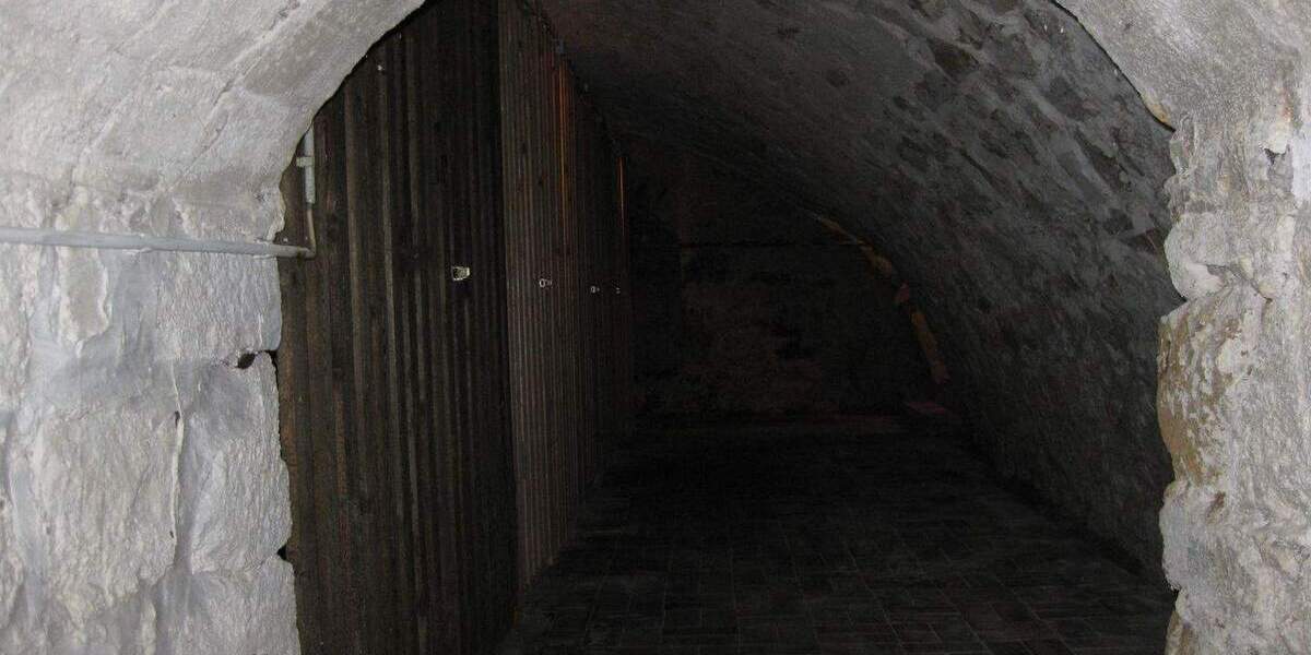 Mehrfamilienhaus, Wohnhaus Bad Frankenhausen/Kyffhäuser Bad Frankenhausen - 1 Zimmer, 389 m&sup2;, 390.000&euro; | Angebot:25730365