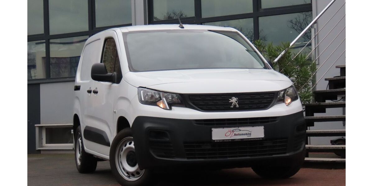 Peugeot Partner 99.565 km 9.900 &euro; Neuss 41469