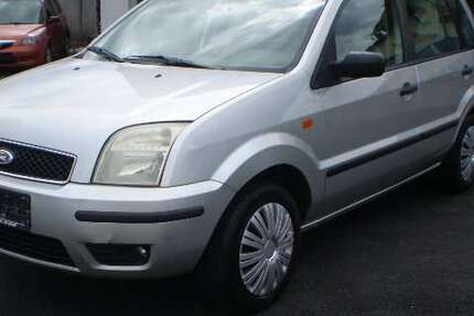 Ford Fusion 183.000 km 900 &euro; Mainhardt 74535