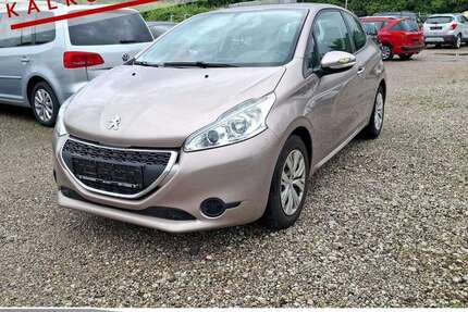 Peugeot 208 31.523 km 5.385 € Achern 77855