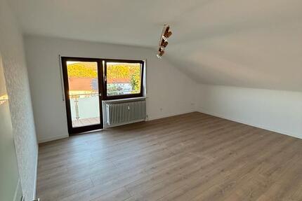 Wohnung Oberderdingen - 2 Zimmer, 61 m&sup2;, 690&euro; | Angebot:27598135