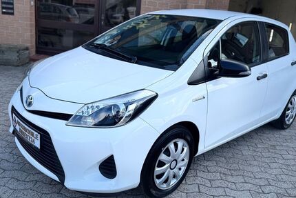 Toyota Yaris 94.531 km 9.400 &euro; Bremen 28279