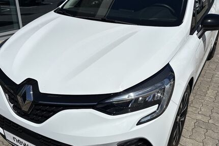 Renault Clio 29.400 km 14.950 &euro; Beidenfleth 25573