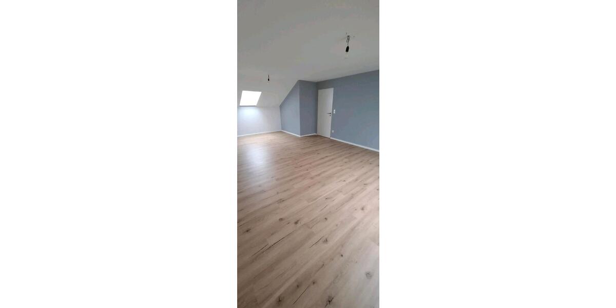 Dachgeschoßwohnung Bräunlingen - 2 Zimmer, 60 m&sup2;, 155.000&euro; | Angebot:27122392