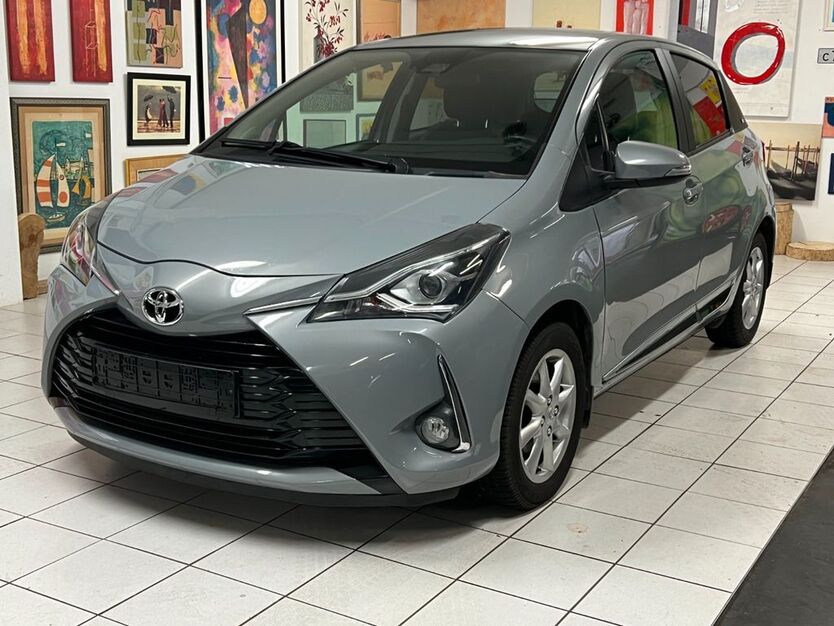 Toyota Yaris 76.000 km 12.800 € Mayen 56727