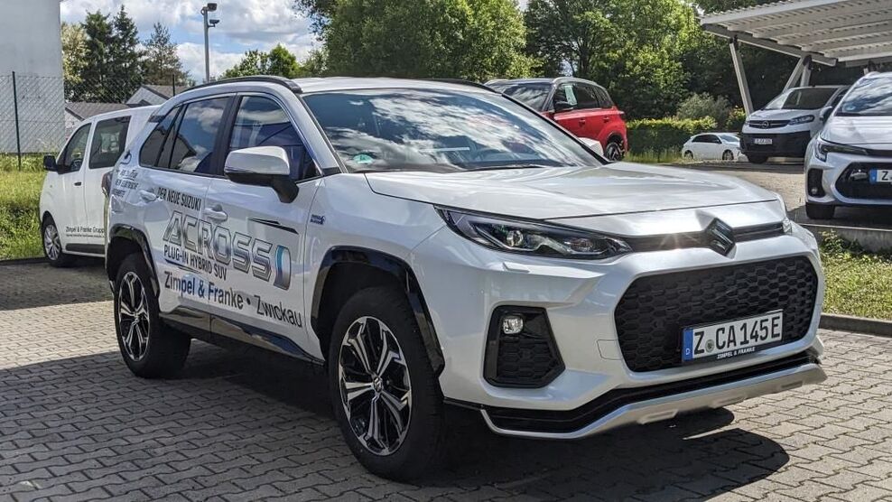 Suzuki Across 3.500 km 48.900 € Zwickau 08056