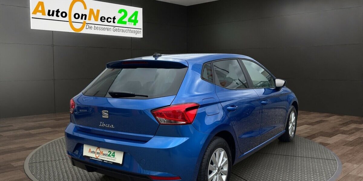 Seat Ibiza Style 40th Annivers.*LED/Navi-App/Kamera/Key 12.689 km 17.790 &euro; Bamberg 96052