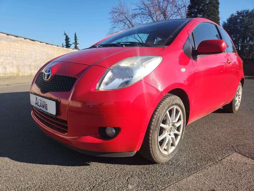 Yaris
