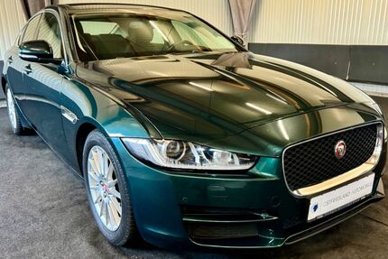 Jaguar XE 152.748 km 10.490 &euro; Emden 26721